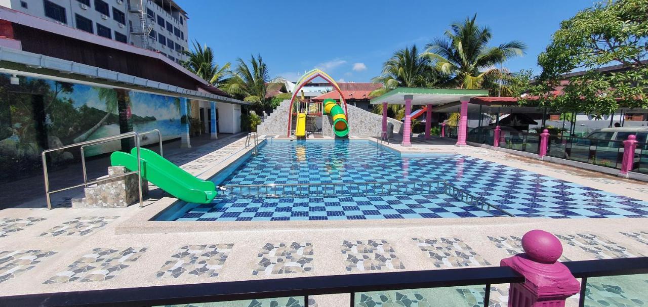 Rasa Senang Villa -Islam Guest Only Pantai Cenang  Εξωτερικό φωτογραφία