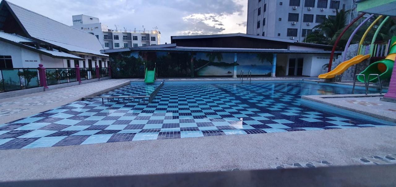 Rasa Senang Villa -Islam Guest Only Pantai Cenang  Εξωτερικό φωτογραφία