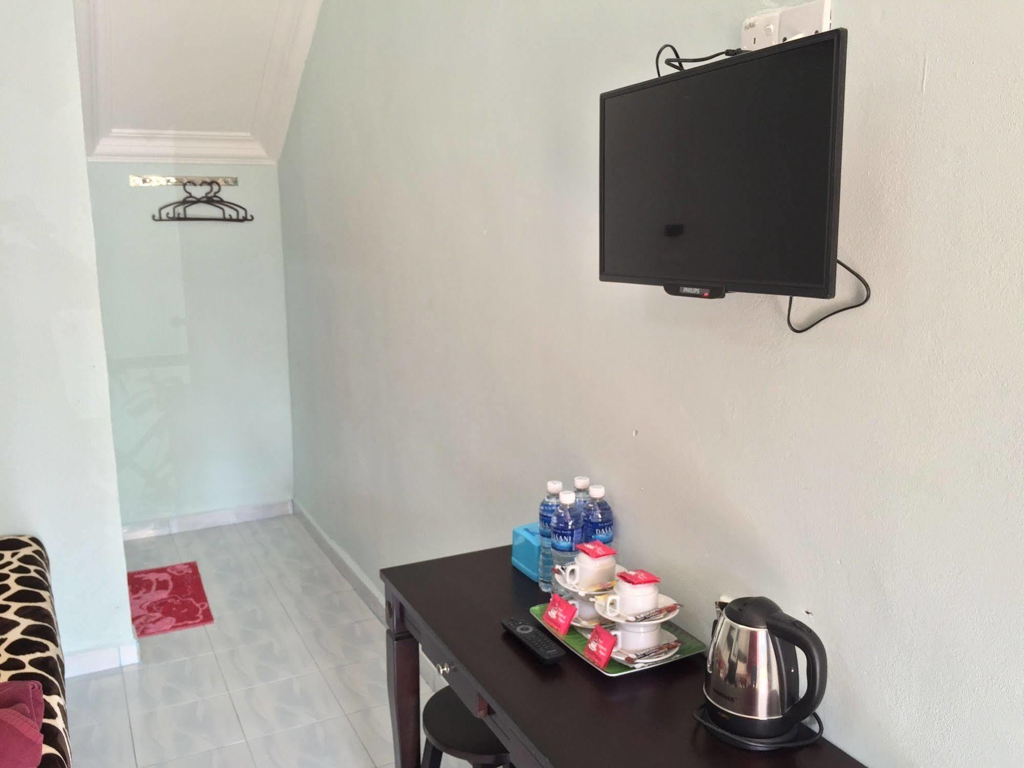 Rasa Senang Villa -Islam Guest Only Pantai Cenang  Εξωτερικό φωτογραφία