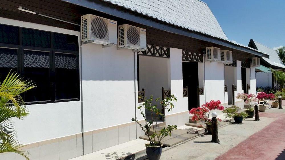 Rasa Senang Villa -Islam Guest Only Pantai Cenang  Εξωτερικό φωτογραφία